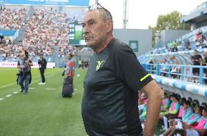 萨里：球队的表现一直都很不错，我和拉齐奥高层没有任何分歧